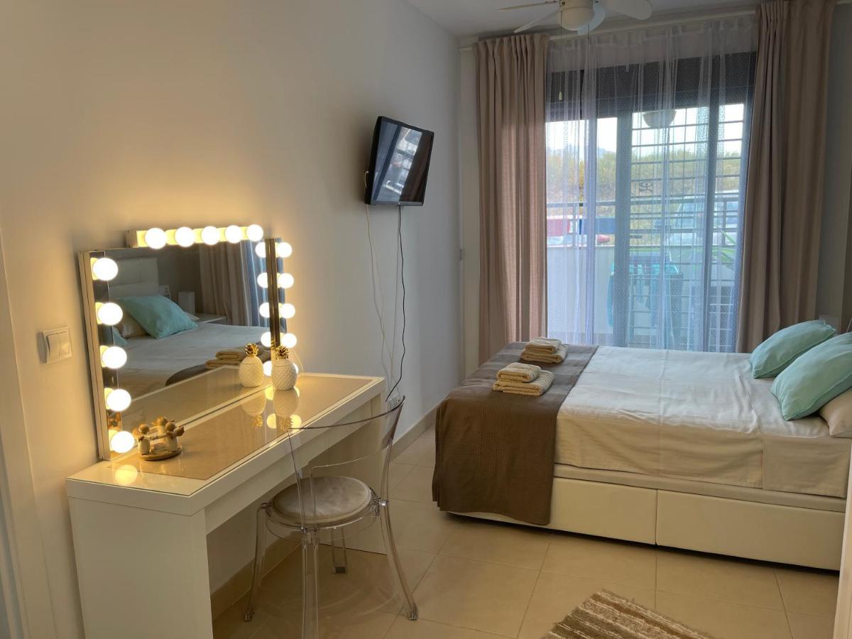 Feliz Casa El Pinar Garrucha Apartment Bagian luar foto